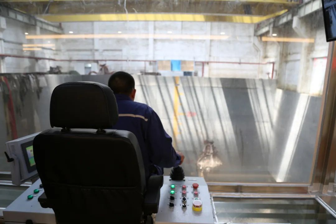 569544fee4484ee02acdaa527191977.jpg 圖片