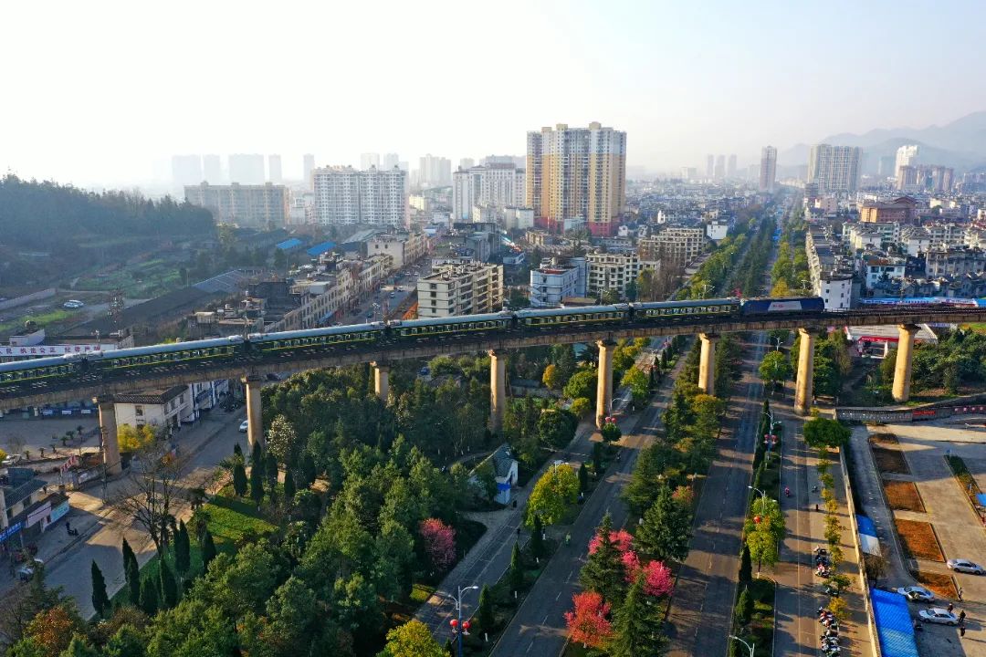 56fcbc9f84afcc208ec6e6ba8eaed05.jpg 圖片