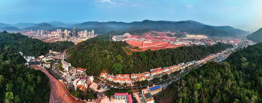 00305360121_c2a6aea3 00305360121_c2a6aea3