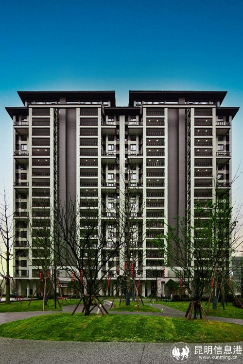 融創(chuàng)·云湖十里交付實(shí)拍2