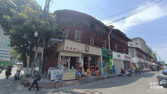 24小時(shí)逛吃玉溪(李春麗 攝影報(bào)道)