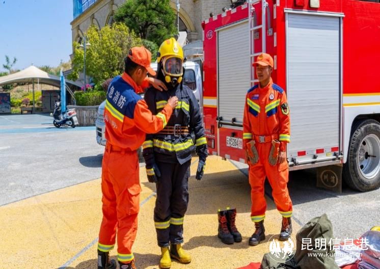 1402930_2048x2048 1402930_2048x2048