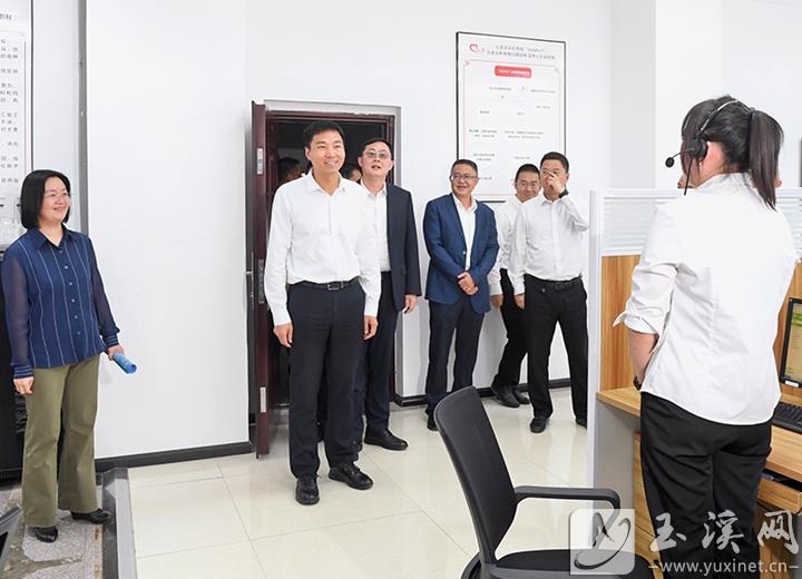 d400068d-700f-4755-894f-c049d11c87ec d400068d-700f-4755-894f-c049d11c87ec