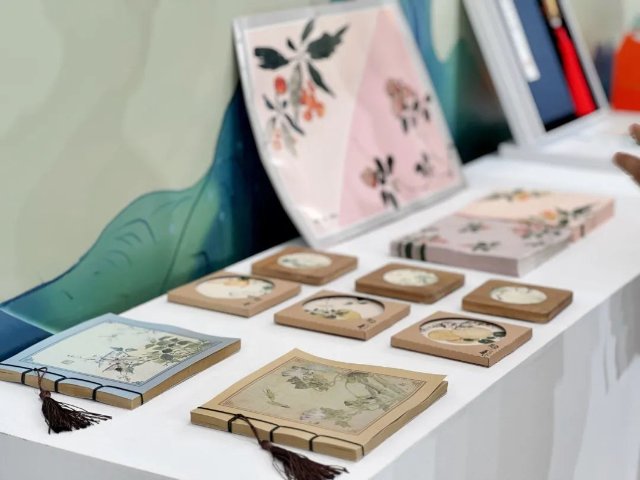 “中國(guó)禮物”驚艷亮相騰沖 圖源云南省文化和旅游廳