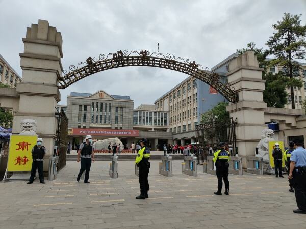 df96d3adcab62228889207abb94476bf