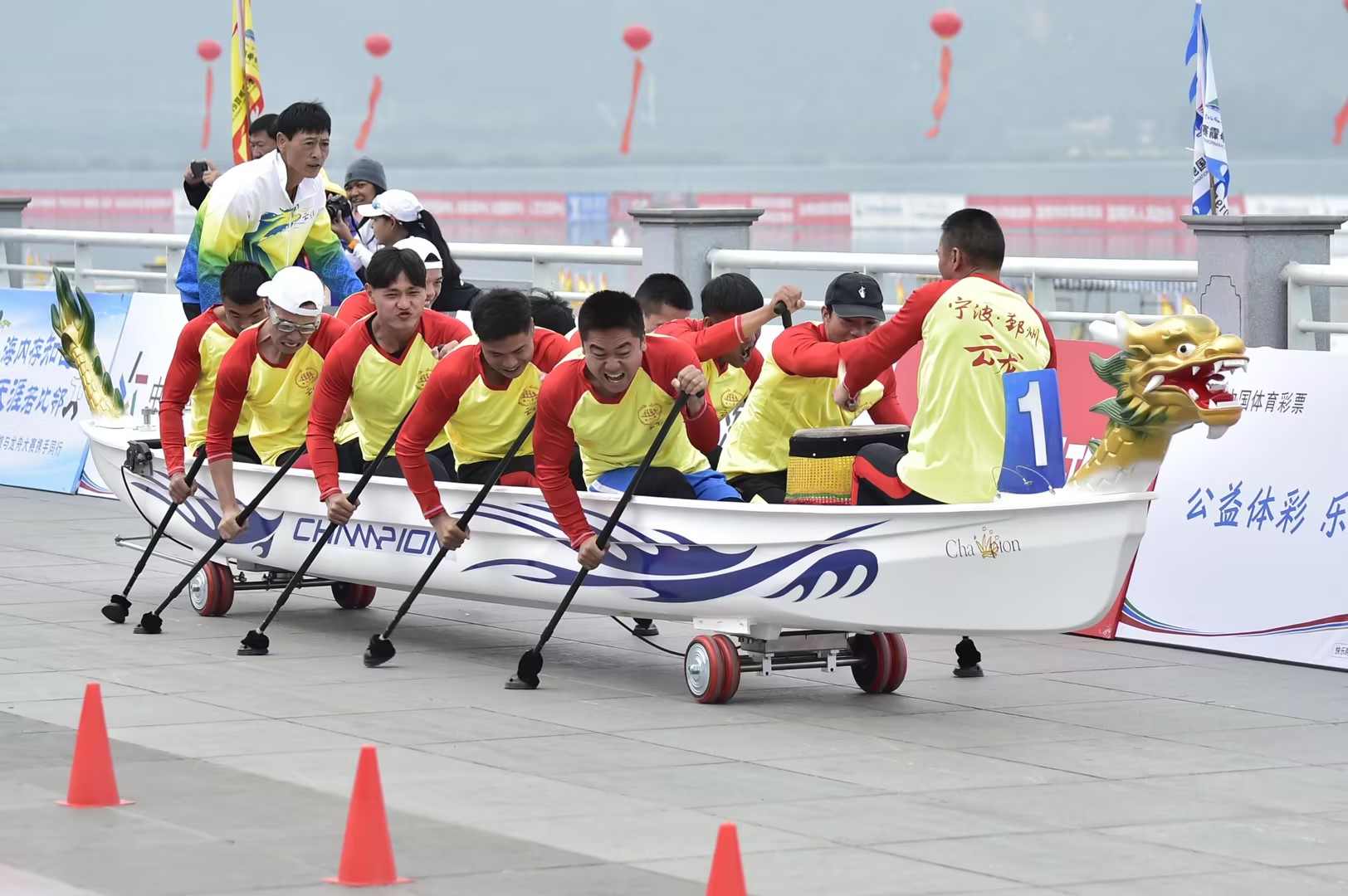 往屆賽事 (2) 往屆賽事 (2)