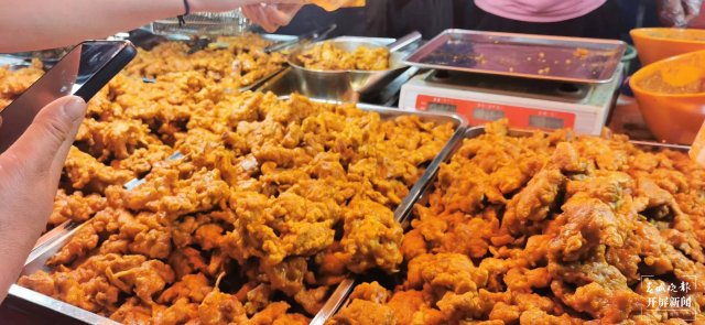 有一種叫云南的生活 人均水果產(chǎn)值超2萬元！2023云南·大理賓川葡萄文化旅游節(jié)啟幕（有視頻） (14).jpg