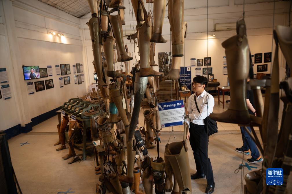 1129745788_16891556537601n 1129745788_16891556537601n