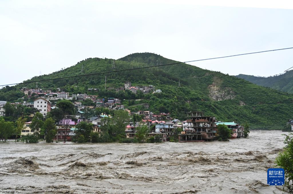 1129743558_16890661759231n