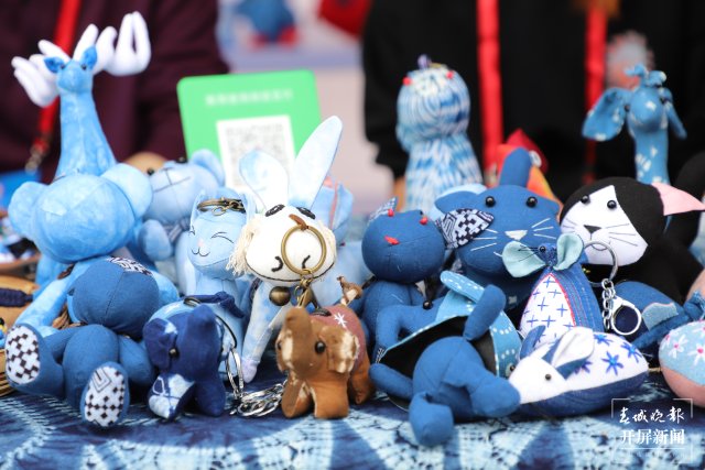 風(fēng)花雪月遇上香格里拉！大理這場(chǎng)非遺盛宴不能錯(cuò)過(guò)（楊維琦 實(shí)習(xí)生 吳霞 劉燦梅 攝影報(bào)道）