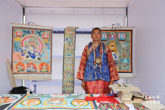 風(fēng)花雪月遇上香格里拉！大理這場(chǎng)非遺盛宴不能錯(cuò)過(guò)（楊維琦 實(shí)習(xí)生 吳霞 劉燦梅 攝影報(bào)道）