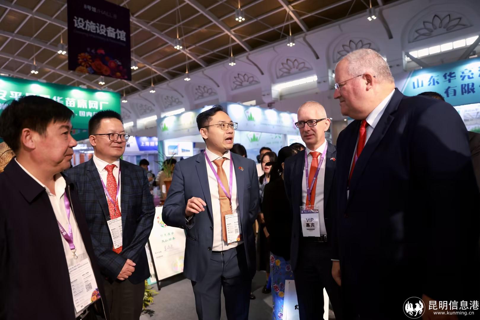 598e033c-a436-4e12-b459-96bfd8afd9a0