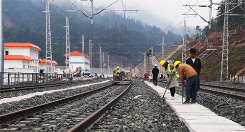 647e593db582aee72fab39bd3dc41a38