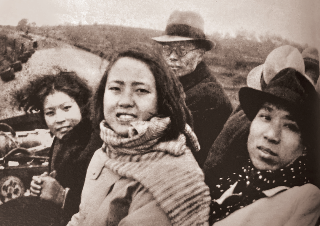 國立藝專學(xué)生在西遷昆明的途中