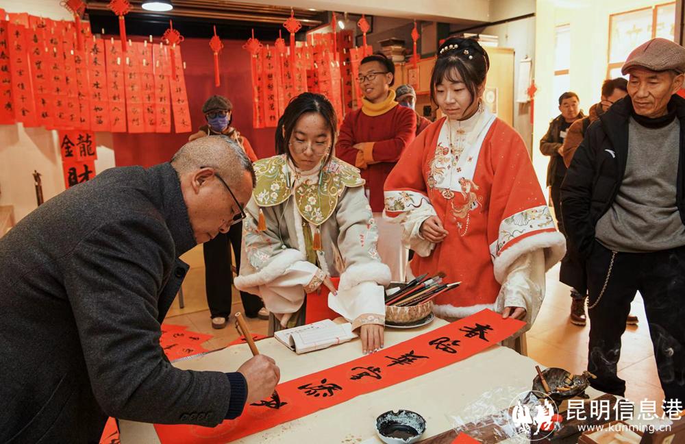 cce278ab5eee9656e7ed5c3f5212e1c