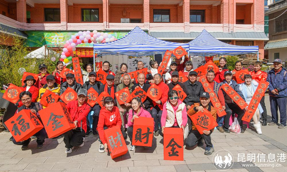 7ca9d837b440a94f15e009230e0a13e