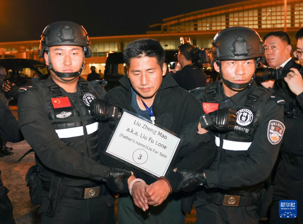 fYoCsai66WrpiY5B fYoCsai66WrpiY5B