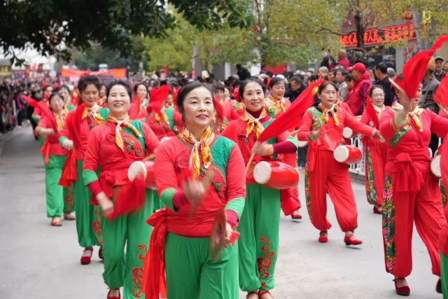 文山市賀新春巡游活動(dòng)。（張傳超 馮歡彥 (29490526)-20240218193925.jpg