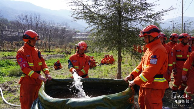 （采訪傳編輯）700余名森林消防指戰(zhàn)員集中野外駐訓，全面提升防滅火實戰(zhàn)能力 (34).JPG