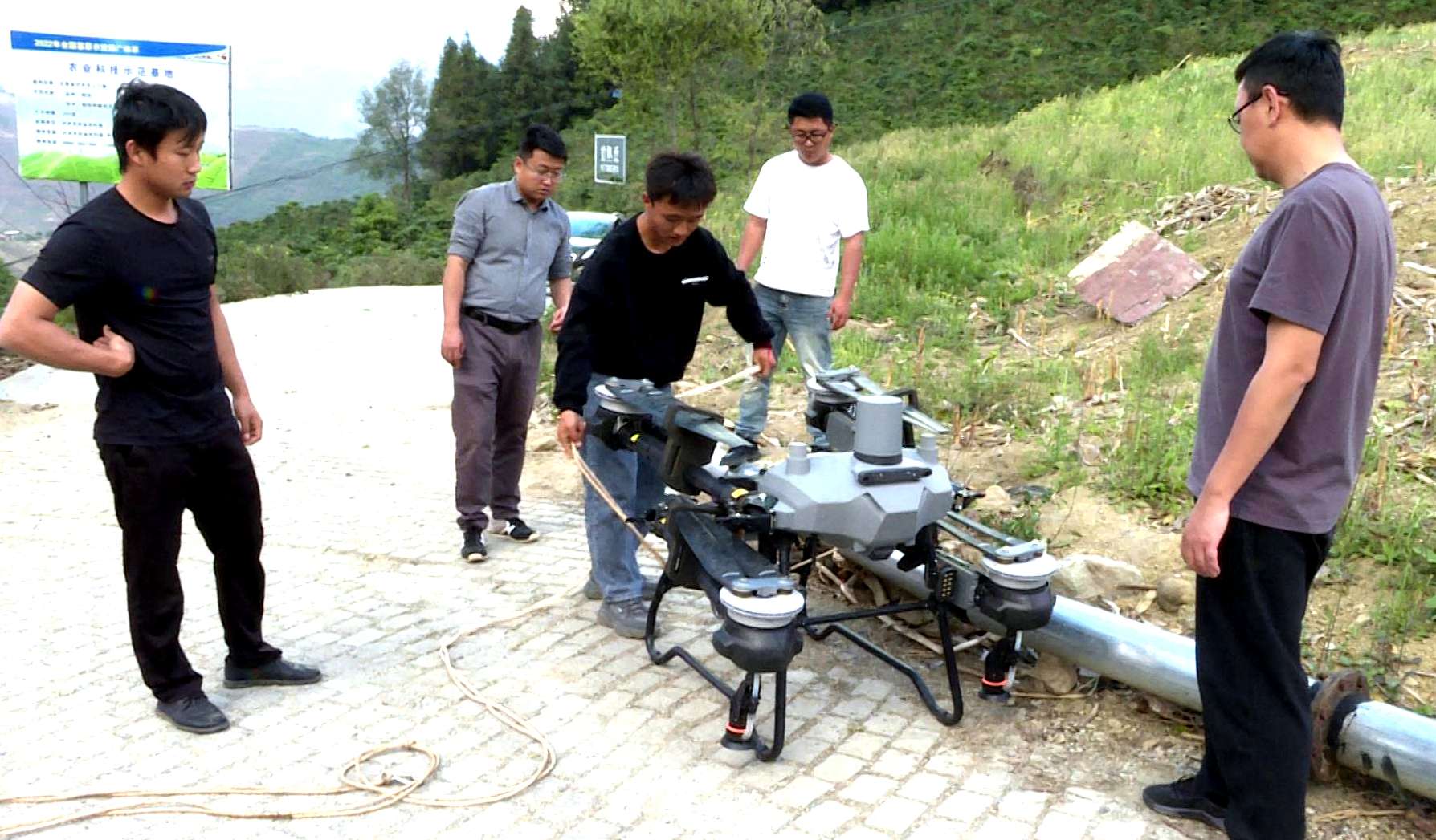 試飛成功！這個惠農(nóng)“新幫手” 省時！省力！