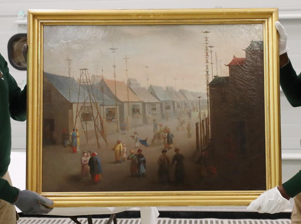 步步“精心”:走進“凡爾賽宮與紫禁城”大展文物“打包”現(xiàn)場