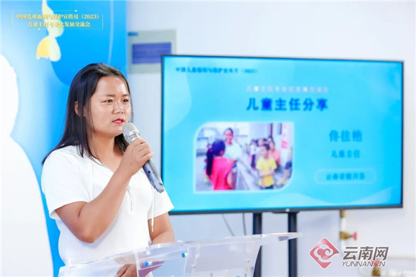 00306085647_e8b55c0b 00306085647_e8b55c0b