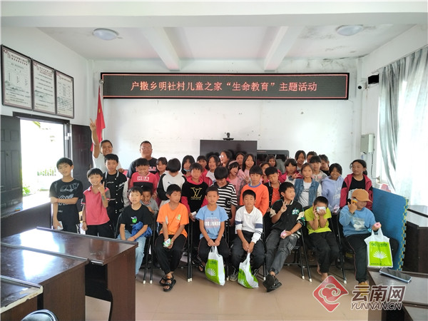 00306085645_3bfe248a 00306085645_3bfe248a