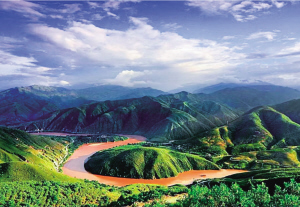 戛灑鎮(zhèn)紅河第一灣 本組圖片 供圖 戛灑鎮(zhèn)紅河第一灣 本組圖片 供圖