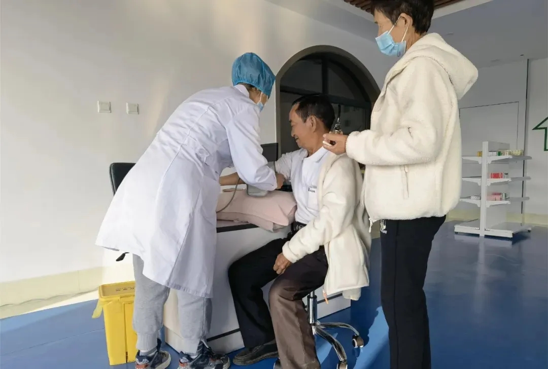 1714440890275677.jpg 21.webp.jpg