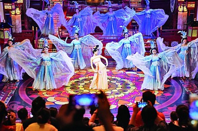 共繪當代中國文化長卷 共繪當代中國文化長卷