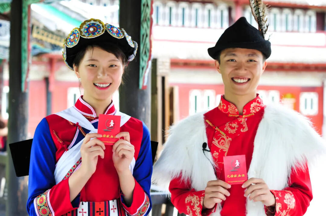 640 (1)(1) 640 (1)(1)