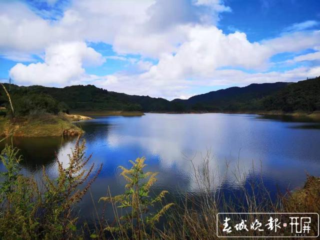 云南申報(bào)建設(shè)哀牢山-無(wú)量山國(guó)家公園科考啟動(dòng) (3).jpg