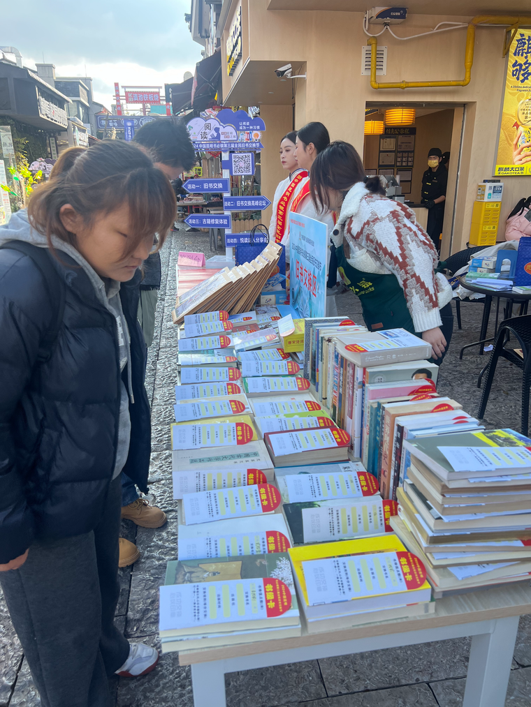 faba5a239399d72de33bc084a728eba3