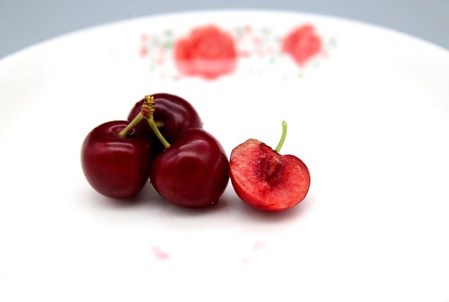 祿豐百畝車?yán)遄?、萬畝桃園進(jìn)入采摘季