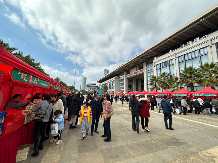 66b686a6d354560732a6c041adaeb430