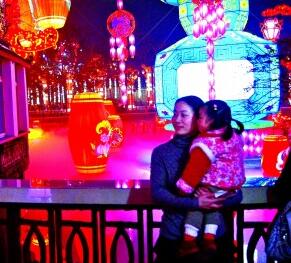 讓世界感受春節(jié)文化的魅力