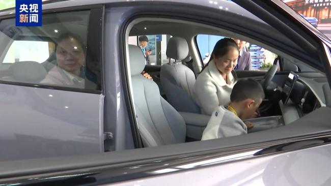 1.26億人次去哪兒了？清明小長假消費“三件套”