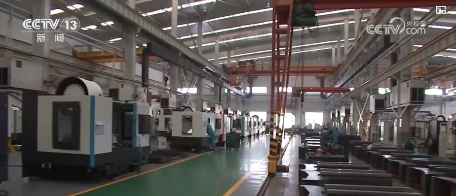 制造業(yè)與高技術產業(yè)雙輪驅動增長 稅收數據亮眼彰顯經濟活力 制造業(yè)與高技術產業(yè)雙輪驅動增長 稅收數據亮眼彰顯經濟活力