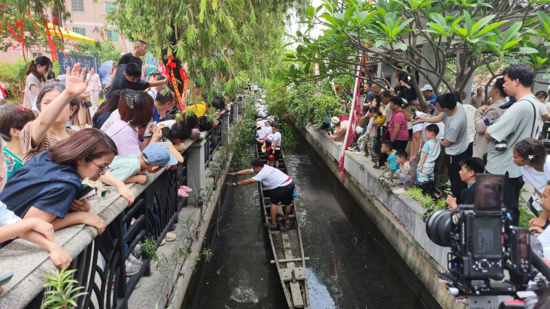 593歲“鹽步老龍”出水。來源：南方網(wǎng)