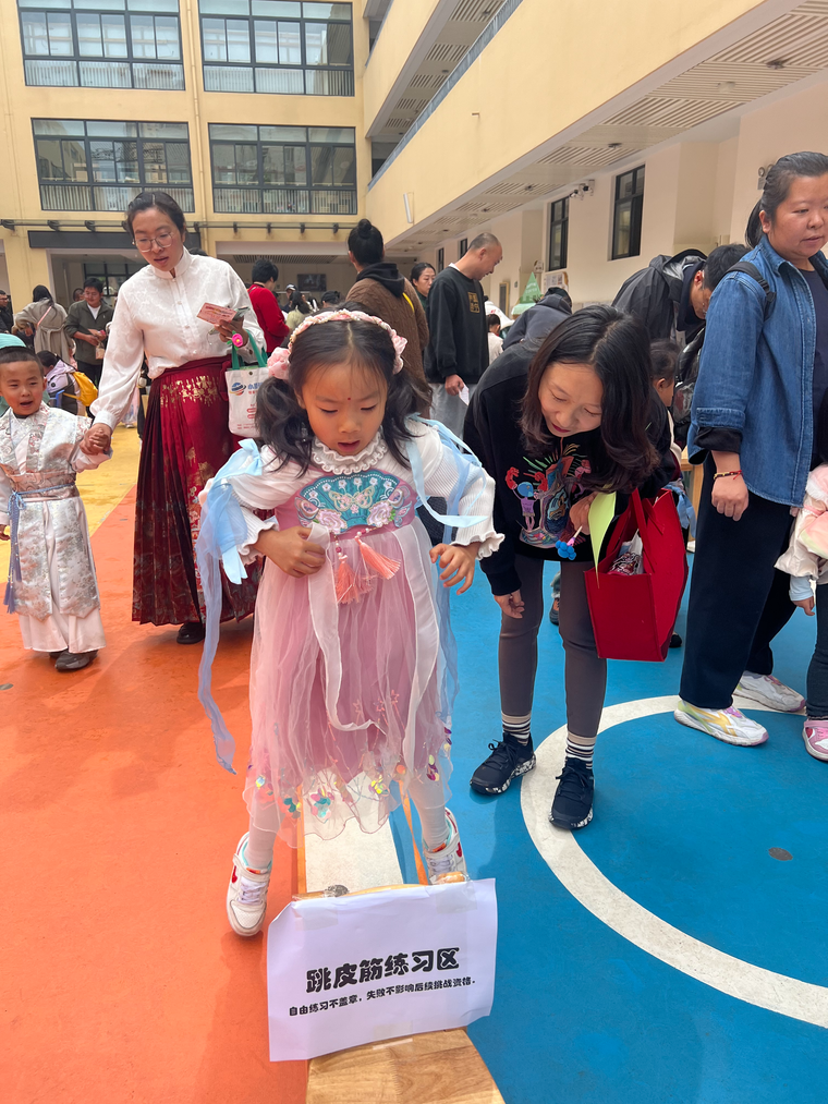 97c776b7a30efdf94a6ce628371d328b