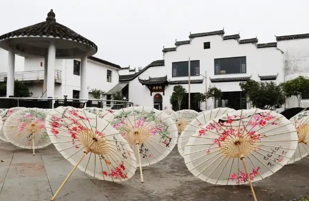 【文化和自然遺產(chǎn)日】漫動(dòng)時(shí)節(jié)丨竹骨紙韻渡煙雨