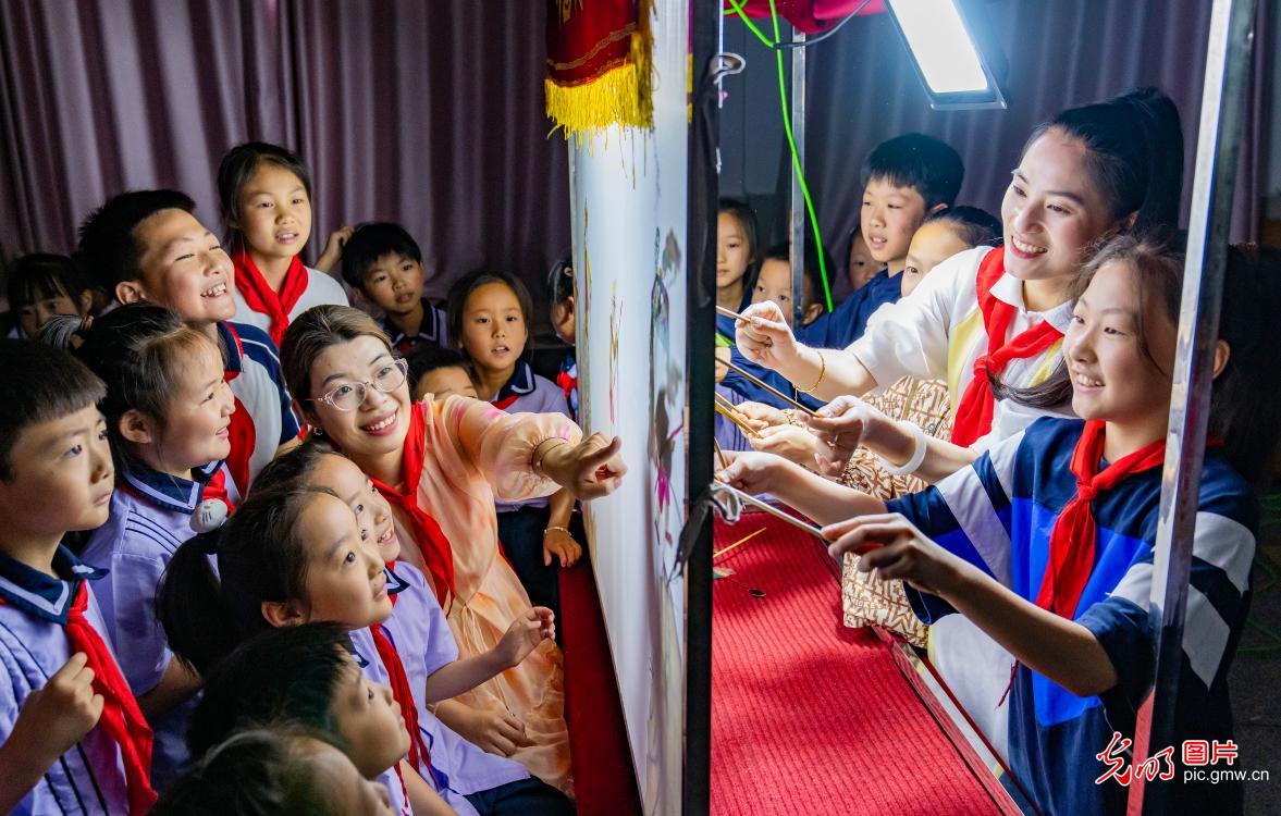 【文化和自然遺產(chǎn)日】非遺薪火代代傳 匠心接力續(xù)華章 【文化和自然遺產(chǎn)日】非遺薪火代代傳 匠心接力續(xù)華章