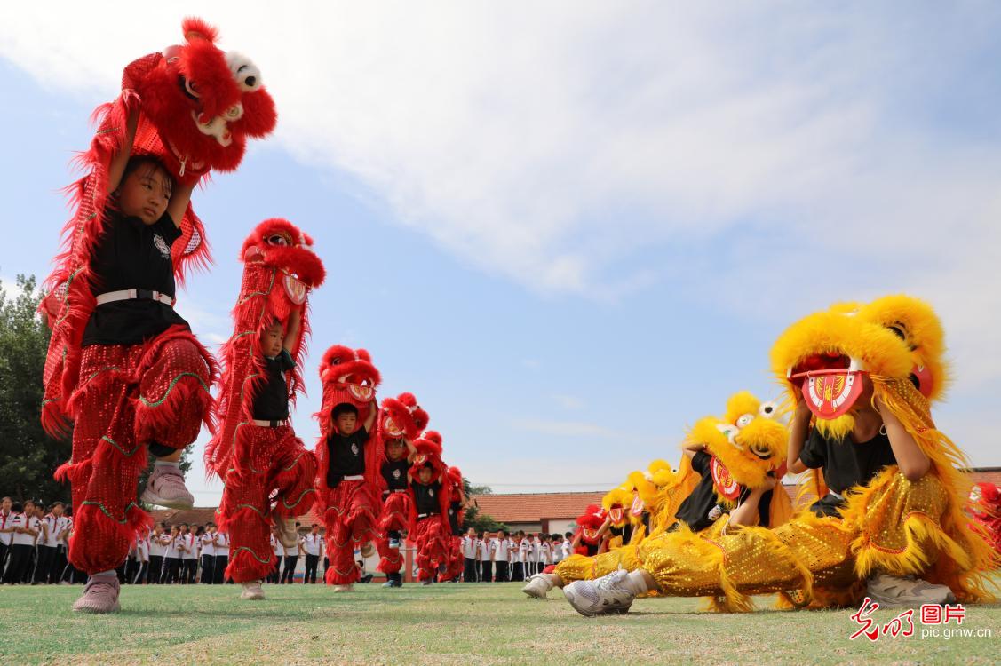 【文化和自然遺產(chǎn)日】非遺薪火代代傳 匠心接力續(xù)華章 【文化和自然遺產(chǎn)日】非遺薪火代代傳 匠心接力續(xù)華章