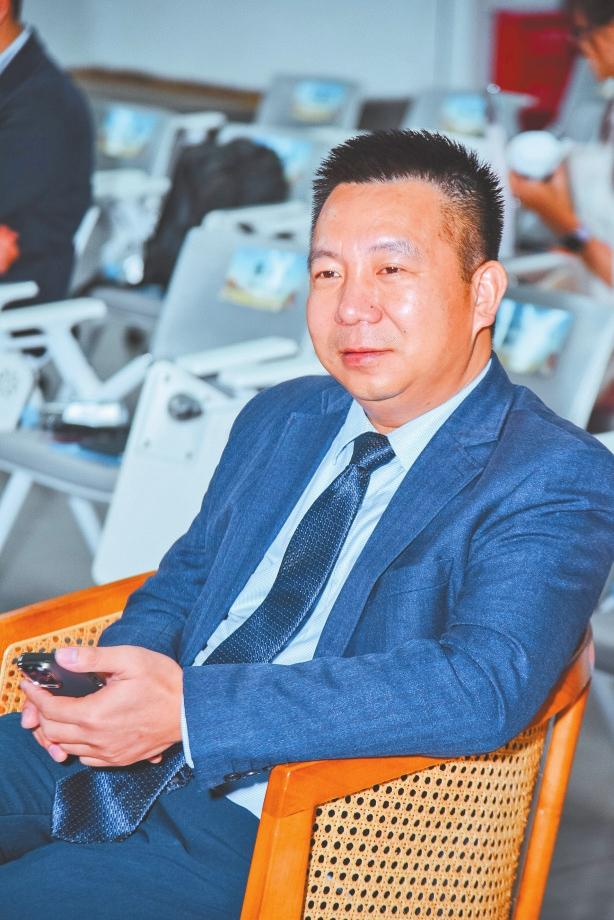 e6f84f65-38c9-4b36-87d5-27912fae915d e6f84f65-38c9-4b36-87d5-27912fae915d