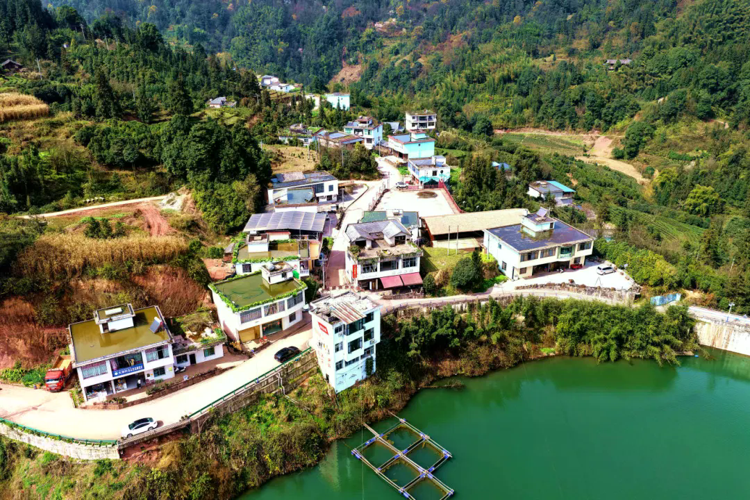 2026年3月3日拍攝于云南鹽津縣興隆鄉(xiāng)大田村（圖為大田村建設的美麗鄉(xiāng)村） (1).jpg