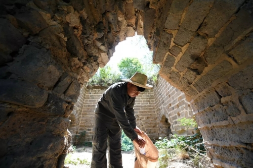 08.webp (1) 08.webp (1)