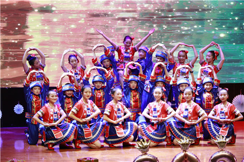 藝術節(jié) 藝術節(jié)