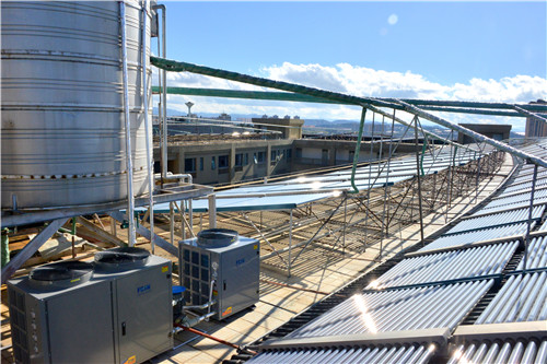 空氣能熱水設(shè)施