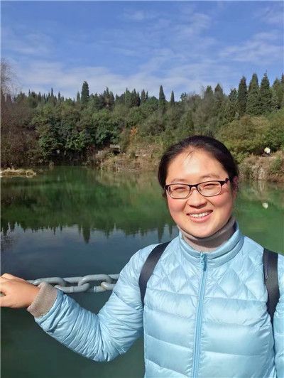 照片-茍發(fā)蓉 照片-茍發(fā)蓉