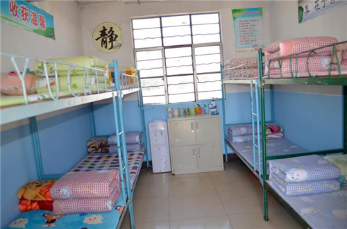 e38e9d3b6707fc2d941603f31cb135a e38e9d3b6707fc2d941603f31cb135a